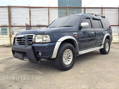 Ford Everest XLT 2004 AT 4x2 Kinclong Mengkilap