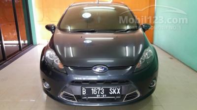 Ford Fiesta 1.6 AT Sport+ Grey Mica