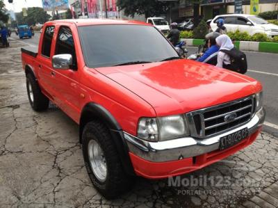 Ford Ranger 2.5 XLT MT 2004 Merah Solid