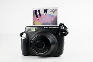 Fujifilm Instax Wide 210