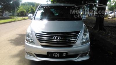 HYUNDAI H1 2011