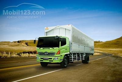 Hino FG Serries Trucks ( Unit Resmi ATPM Penawaran Terbaik )