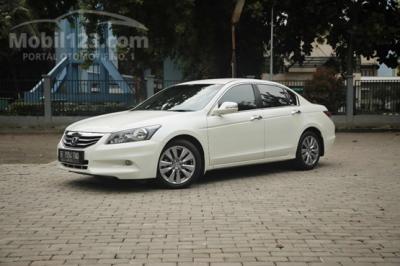 Honda Accord 2.4 VTi-L Sedan - Pearl White (2012)