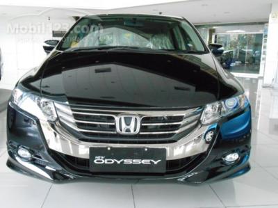 Honda Odyssey E CVT 2.4 L 2015( HITAM ) - JABODETABEK - TERPERCAYA - TERBAIK