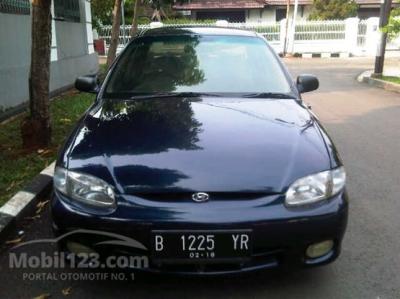 Hyundai Accent Gls Automatic 2000 W.Biru Metalik Istimewa Sekali