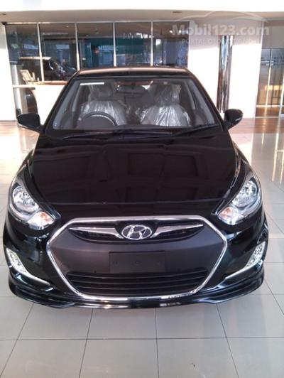 Hyundai Grand Avega SG 2014 diskon Heboh ngabisin Stock