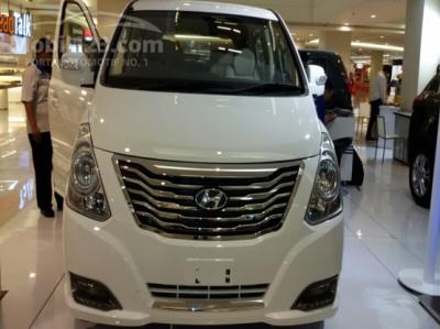 Hyundai H-1 Royale Gasoline fitur canggih mewah ( Diskon besarv)