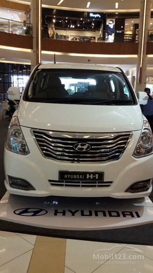 Hyundai H1 XG CRDI VGT Big MPV kabin luas harga terjangkau fitur canggih ( Diskon menggiurkan )