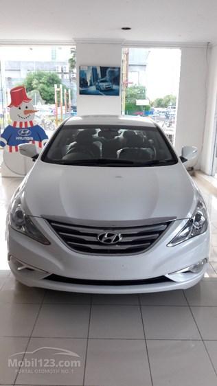 Hyundai Sonata 2.4 GLS Sedan Mewahnya LEE MIN HO... Ayoo Pesan Sekarang Juga, Melayani Cash, Credit, Trade In ALL MERK, Harga Terbaik Untuk Anda.