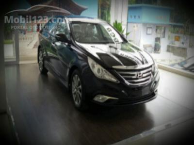 Hyundai Sonata 2015 big city car model sport design eropa ( Big sal )