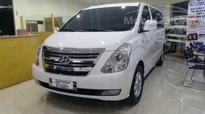 Hyundai Starex komercial car