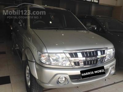 Isuzu Panther 2.5 TOURING TURBO MT 2011 Coklat Muda