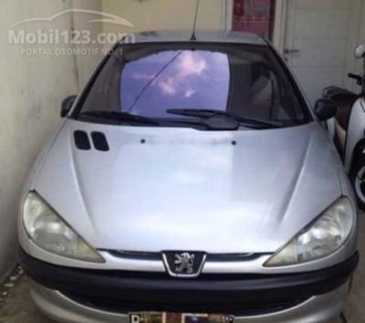 Jual Cepat Peugeot 206 Automatic Silver Metalik 2001