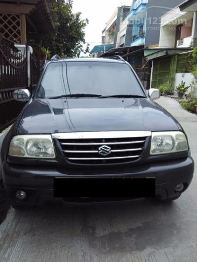 Jual Suzuki Escudo 2.0 Dijual Mobil Escudo 2.0 MT Kondisi Siap Pakai Body dan Mesin OK, Harga (NEGO)