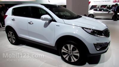 KIA SPORTAGE EX PLATINUM CBU TOTAL DP MURAH CASHBACK MENARIK KIA PUSAT JAKARTA