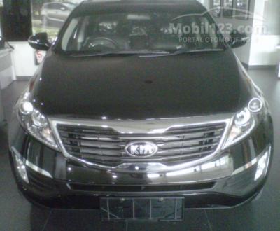 KIA Sportage 2.0 LX otr BALI