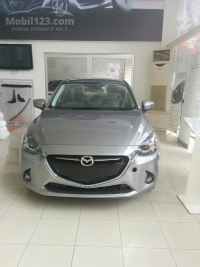 MAZDA 2 SKYACTIV GT SILVER 2016