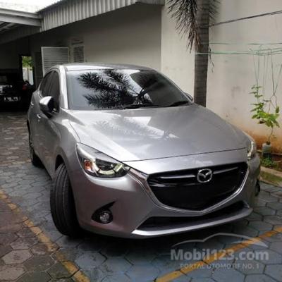 MAZDA 2 SKYACTIV TIPE GT 2014 SILVER