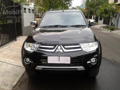 MITSUBISHI PAJERO SPORT DAKAR HITAM DISCOUNT GEDE DISINI 2015