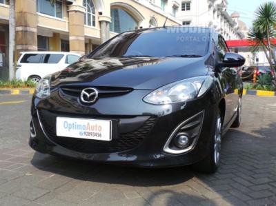 Mazda 2 R AT 2010 Hitam Pjk Nov 2016