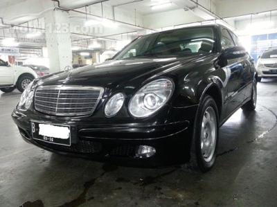 Mercedes-Benz E200 W211 Kompressor 2006 Hitam