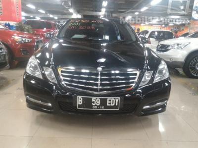 Mercedes-Benz E250 1.8 CGI Avantgarde Tahun 2011