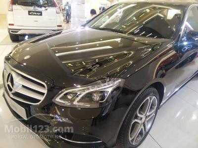 Mercedes-Benz E250 2.0 Avantgarde 2015 - FN