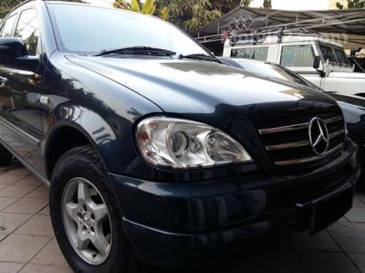 Mercedes-Benz ML320 3,2 W163 L6 3.2 200 Automatic SUV Offroad 4WD Harga Murah