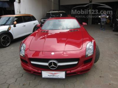 Mercedes-Benz SLS 6.3 AMG Roadsters Maround 2011