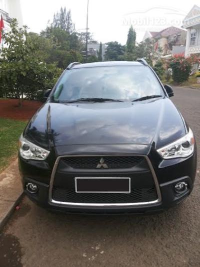 Mitsubishi Outlander Sport GLS Automatic 2012 HITAM