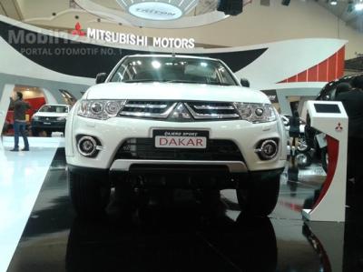 Mitsubishi Pajero Sport DAKAR 2WD Automatic Sunroof VGT Turbo High Power PROMO Desember 2015