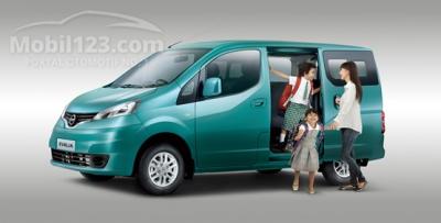 NISSAN EVALIA KAS DAN KREDIT RINGAN