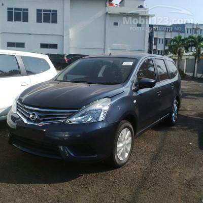 NISSAN Grand Livina SV MT Cilegon Serang 2015