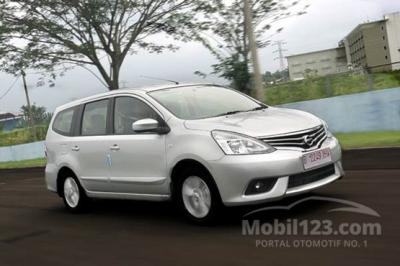 Nissan All New Grand Livina XV 1,5 Manual Cuci Gudang Stok 2014