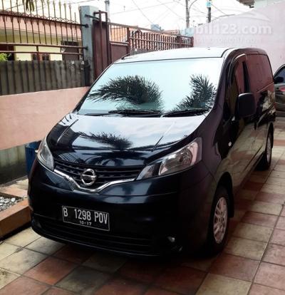 Nissan Evalia 1.5 XV Manual