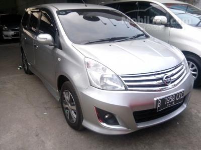 Nissan Grand Livina Highway Star 2013 manual