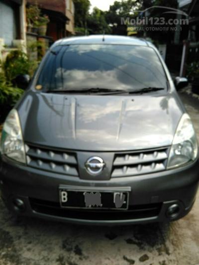 Nissan Grand Livina XV 1.5 AT 2007