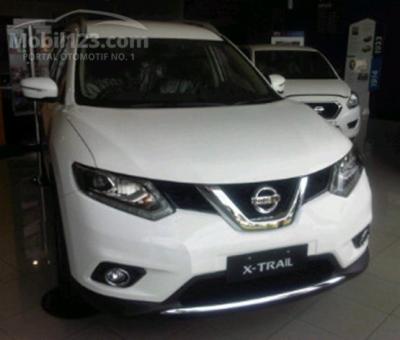 Nissan X-Trail 2.5 cvt PROMO TDP 58Juta-an,, UNIT READY STOCK