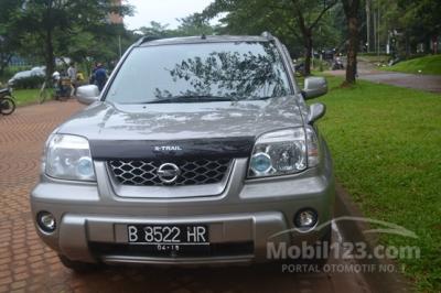 Nissan Xtrail ST AT 2005 mulus terawat