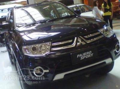 PROMO KREDIT BUNGA 0 PERSEN MITSUBISHI PAJERO SPORT 2015