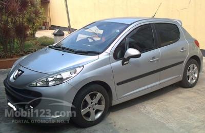 Peugeot 207 SR 1.4 MT Premium Gasoline 2008