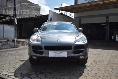 Porsche Cayenne 4.5 2004