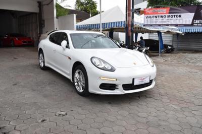 Porsche Panamera 3.0 S White 2015