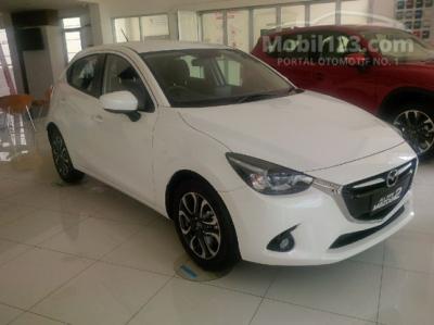 Promo Akhir Tahun Mazda 2 Best Deal Promise - Sales Lagi Kejar Terget Diskon Full