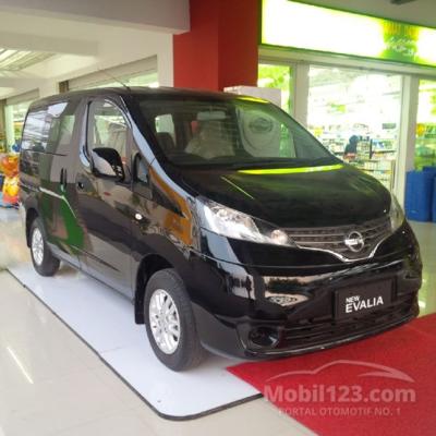 Promo Nissan Evalia 1.5 SV MT Bunga Nol Persen Free Insurance