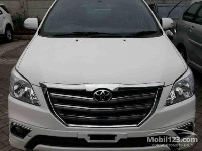 READY STOCK KIJANG INNOVA LUXURY 2015 AUTOMETIC CASH DAN CREDIT DENGAN BONUS ACECORIS YANG MELIMPAH