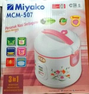 Rice Cooker 3in1/Magic Com Miyako MCM 507 1.8 Liter