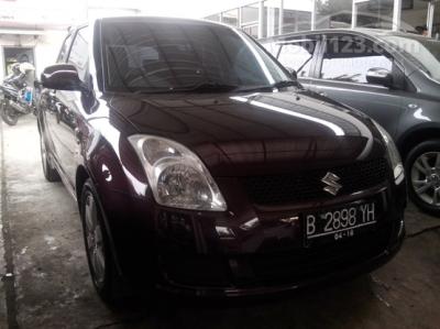 Suzuki SWIFT ST 2009 MT Maroon GARANSI MESIN TERAWAT