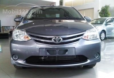 TOYOTA ETIOS VALCO 2015 DP MINIM HANYA 10 JUTAAN TANPA SYARAT, ADA DISINI GAN