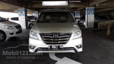 TOYOTA KIJANG INNOVA G 2.0 MATIC 2006 Model 2014